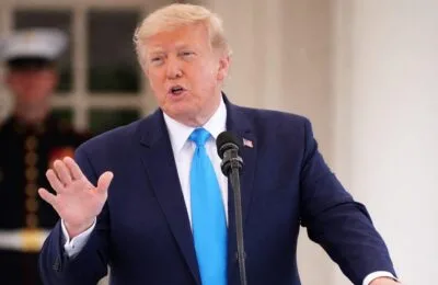Donald Trump anunță un acord pentru dezarmarea Hamas în Gaza în maximum 320 de zile